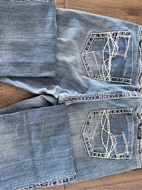 Used Cowgirl Tuff Light Blue Bootcut Jeans with Contrast Stitching